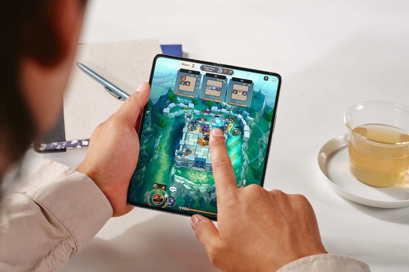 Galaxy Z Fold5 Gaming2